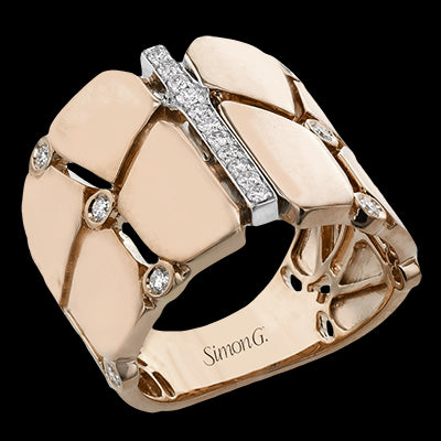 Right Hand Ring in 18k Gold with Diamonds