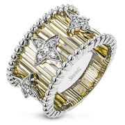 Right Hand Ring in 18k Gold with Diamonds
