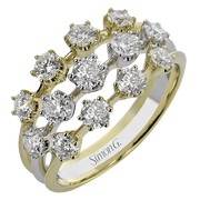 Right Hand Ring in 18k Gold with Diamonds