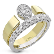 Right Hand Ring in 18k Gold with Diamonds