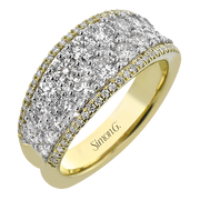 Right Hand Ring in 18k Gold with Diamonds