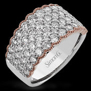 Right Hand Ring in 18k Gold with Diamonds