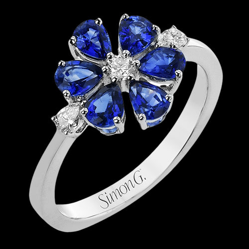 Color Ring in 18k Gold with Diamonds