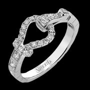 Right Hand Ring in 18k Gold with Diamonds