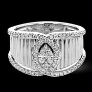 Right Hand Ring in 18k Gold with Diamonds