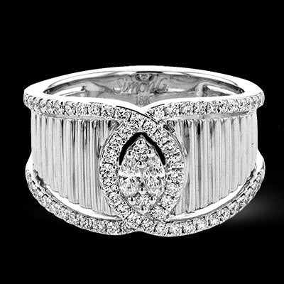 Right Hand Ring in 18k Gold with Diamonds