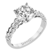 Engagement Ring in 18k Gold with Diamonds
