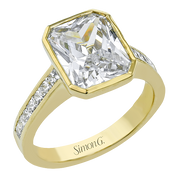 Engagement Ring in 18k Gold
