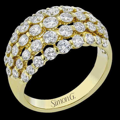 Right Hand Ring in 18k Gold with Diamonds