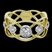 Right Hand Ring in 18k Gold with Diamonds