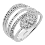 Right Hand Ring in 18k Gold with Diamonds