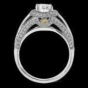 Engagement Ring in 18k Gold with Diamonds