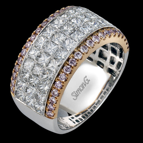 Anniversary Ring in Platinum