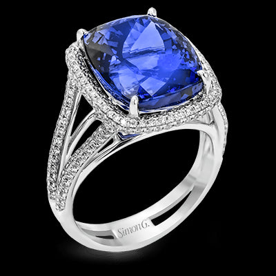 Color Ring in 18k Gold with Diamonds