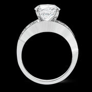 Engagement Ring in 18k Gold