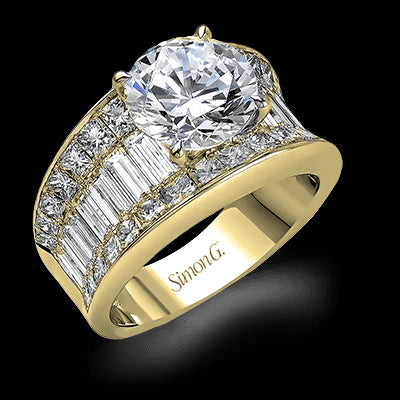 Engagement Ring in 18k Gold