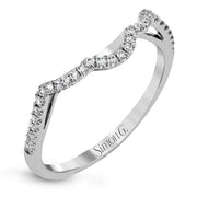 Engagement Ring in 18k Gold with Diamonds