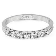 Anniversary Ring in Platinum with Diamonds