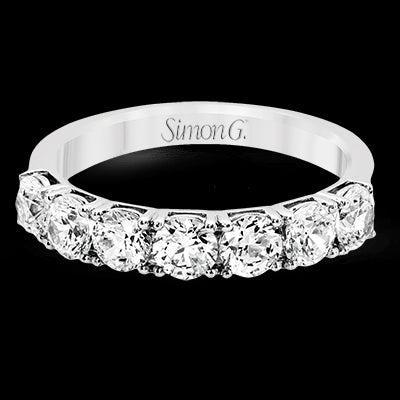 Anniversary Ring in Platinum with Diamonds