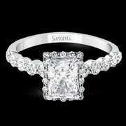 Engagement Ring in 18k Gold with Diamonds