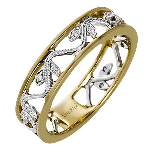 Right Hand Ring in 18k Gold with Diamonds