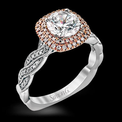 Engagement Ring in 18k Gold with Diamonds