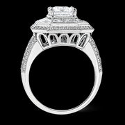 Engagement Ring in 18k Gold with Diamonds