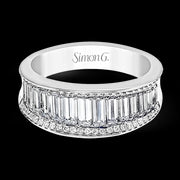 Anniversary Ring in 18k Gold with Diamonds