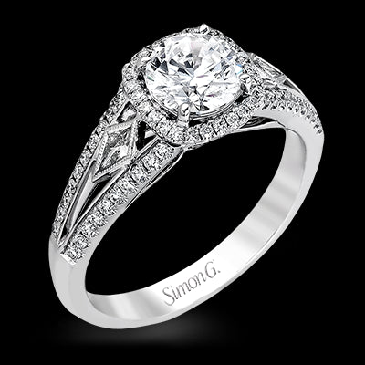 Engagement Ring in 18k Gold with Diamonds