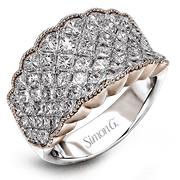 Right Hand Ring in 18k Gold