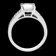 Engagement Ring in 18k Gold