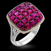 Color Ring in 18k Gold with Diamonds