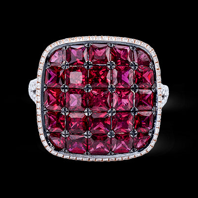 Color Ring in 18k Gold with Diamonds