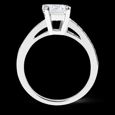 Engagement Ring in 18k Gold