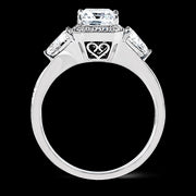 Engagement Ring in 18k Gold with Diamonds