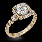 Engagement Ring in 18k Gold with Diamonds
