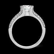 Engagement Ring in 18k Gold with Diamonds