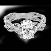 Engagement Ring in 18k Gold with Diamonds