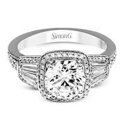 Engagement Ring in 18k Gold with Diamonds