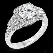 Engagement Ring in 18k Gold with Diamonds