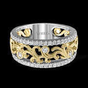 Right Hand Ring in 18k Gold with Diamonds