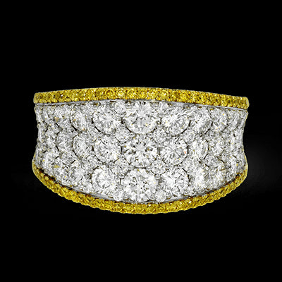 Right Hand Ring in 18k Gold with Diamonds