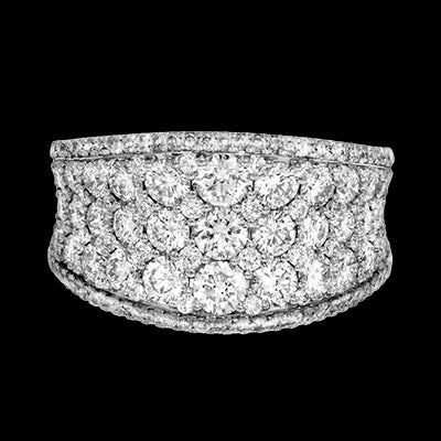 Right Hand Ring in 18k Gold with Diamonds