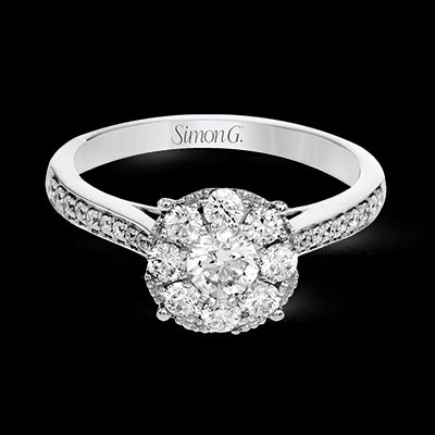 Engagement Ring in 18k Gold with Diamonds