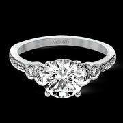 Engagement Ring in 18k Gold with Diamonds