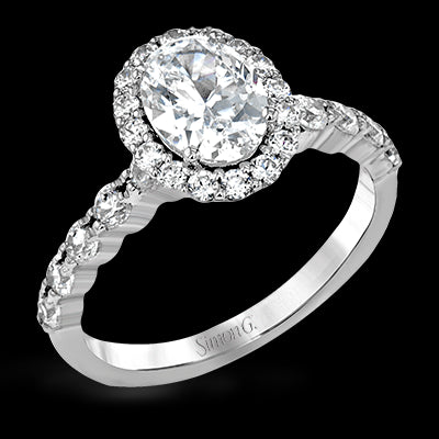 Engagement Ring in 18k Gold with Diamonds