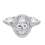 Engagement Ring in 18k Gold with Diamonds