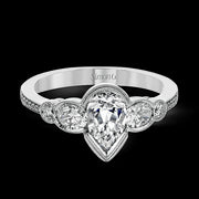 Engagement Ring in 18k Gold with Diamonds