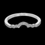 Engagement Ring in 18k Gold with Diamonds