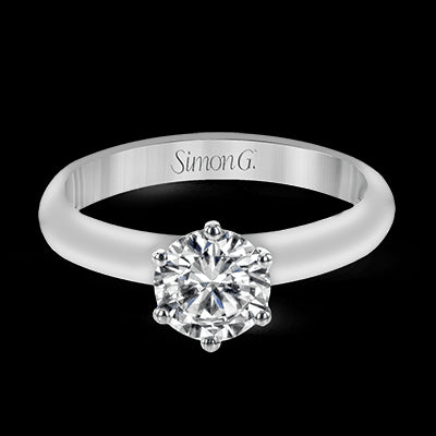 Engagement Ring in 18k Gold